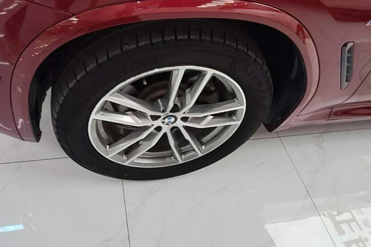 Used BMW X3 2018 xDrive30i Luxury Edition M Sport Package China VI Left Front Wheel Hub