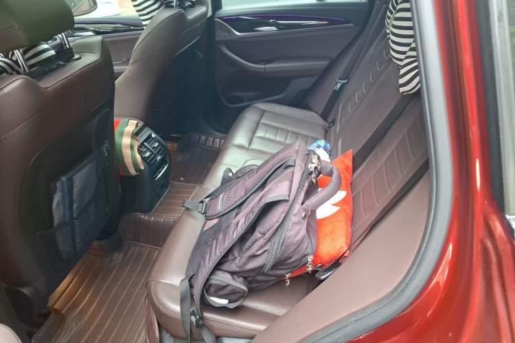 Used BMW X3 2018 xDrive28i M Sport Package China VI Left Rear Seat