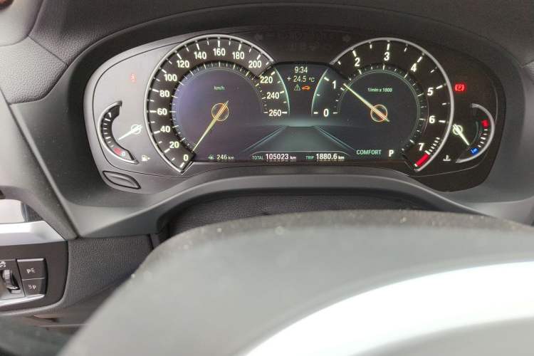 Used BMW X3 2018 xDrive25i M Sport Package China V Odometer Close Up
