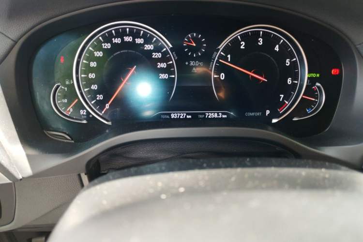 Used BMW X3 2018 xDrive30i Luxury Model M Sport Package China V Odometer Close Up