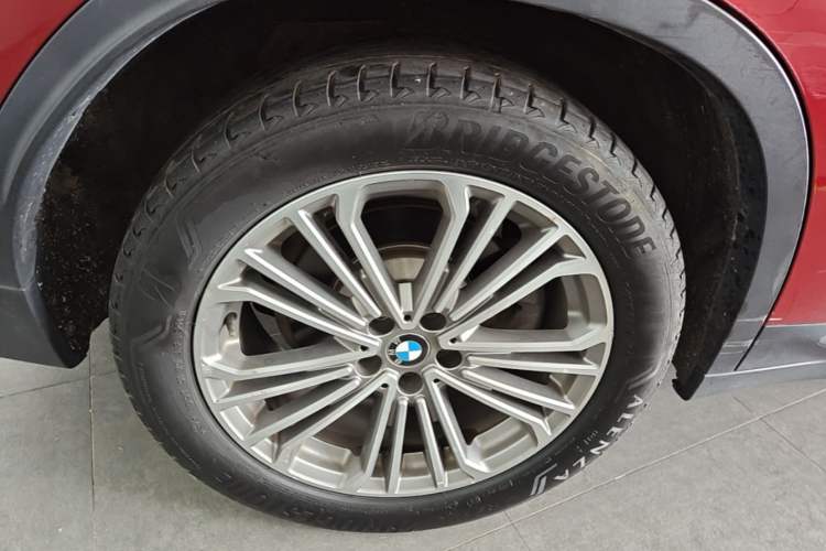 Used BMW X3 2018 xDrive28i Luxury Package China VI Emission Standard Right Rear Wheel Hub