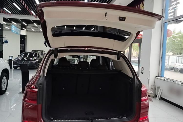 Used BMW X3 2018 xDrive30i Luxury Edition M Sport Package China VI Trunk