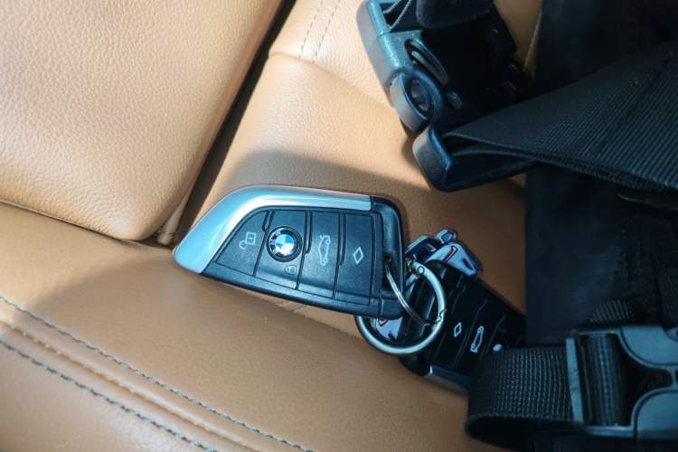 Used BMW X3 2018 xDrive30i Luxury Model M Sport Package China V Vehicle Key