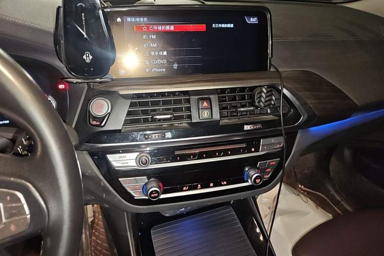 Used BMW X3 2018 xDrive28i Luxury Package China VI Emission Standard Audio And AC Panel