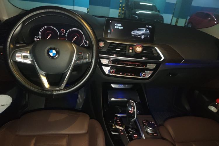 Used BMW X3 2018 xDrive28i Luxury Package China V Center Console