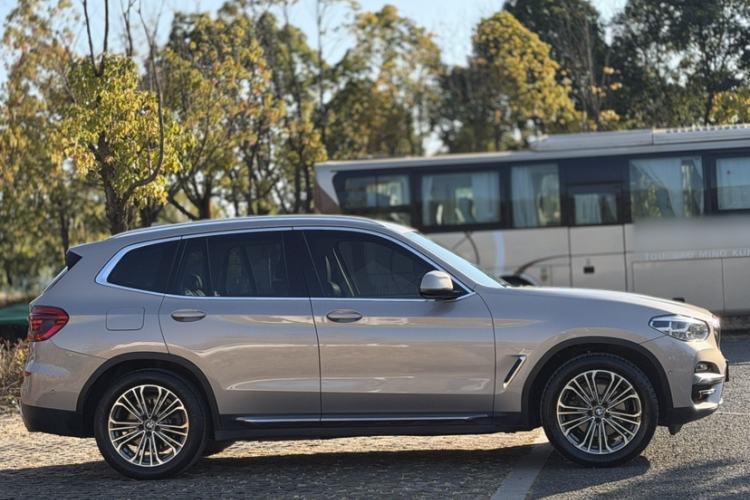 Used BMW X3 2018 xDrive28i Luxury Package China VI Emission Standard Exterior 11