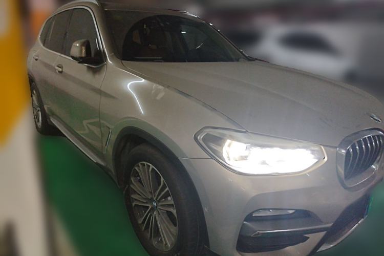 Used BMW X3 2018 xDrive28i Luxury Package China VI Emission Standard Exterior 2
