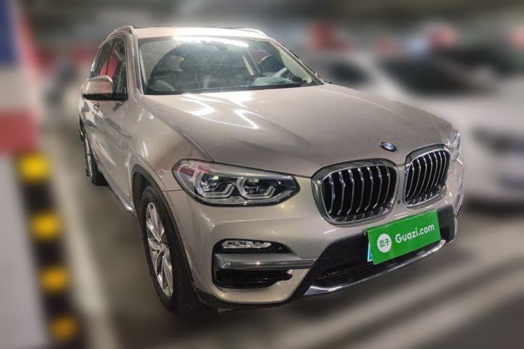 Used BMW X3 2018 xDrive25i Luxury Package China V Front Right 45 Deg