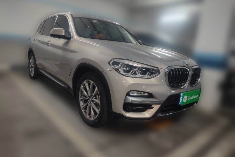 Used BMW X3 2018 xDrive25i Luxury Package China V Front Right 45 Deg