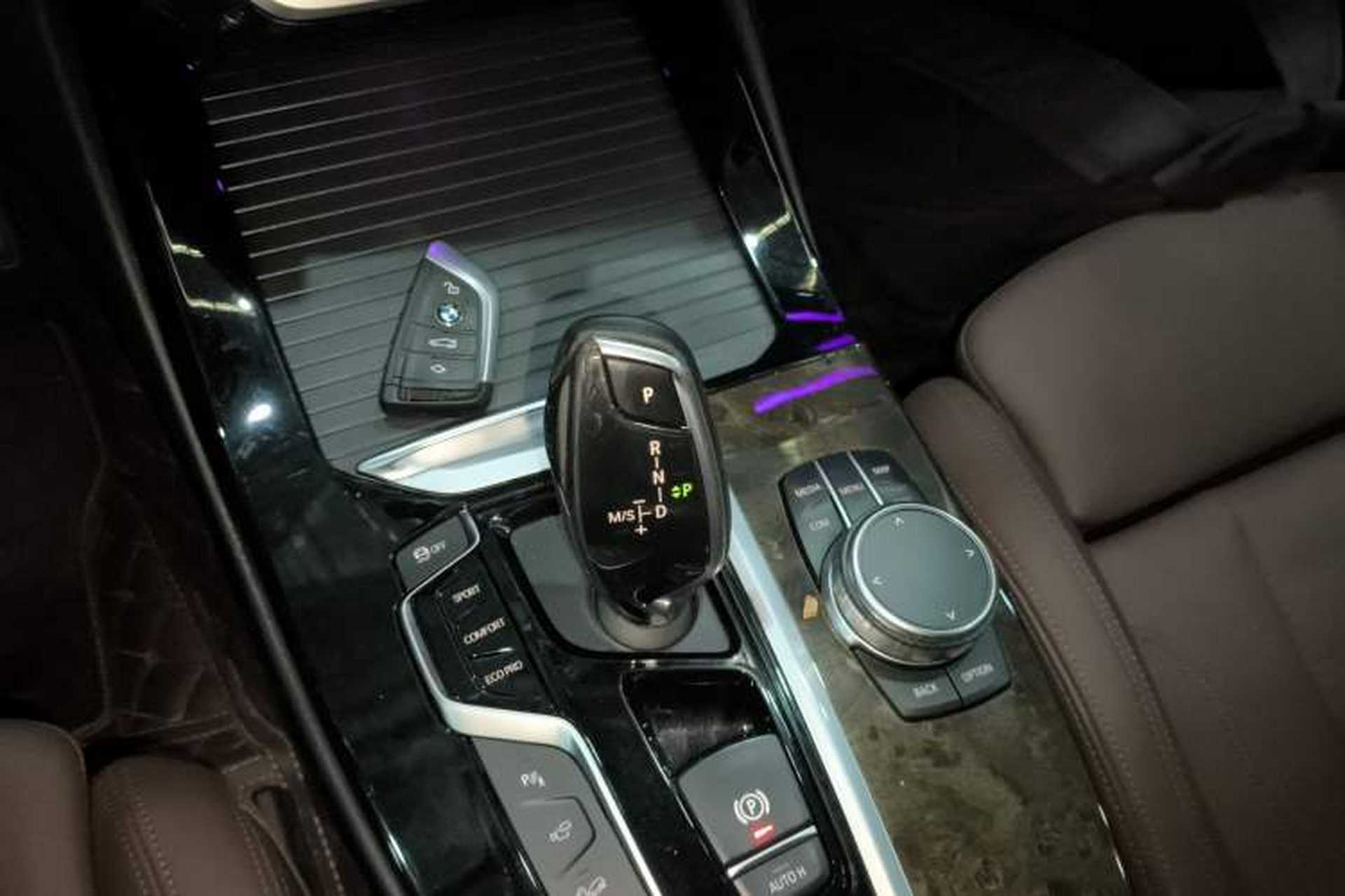Used BMW X3 2018 xDrive30i Luxury Edition M Sport Package China VI Gear Lever