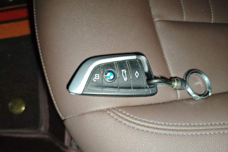 Used BMW X3 2018 xDrive25i M Sport Package China VI Interior 1