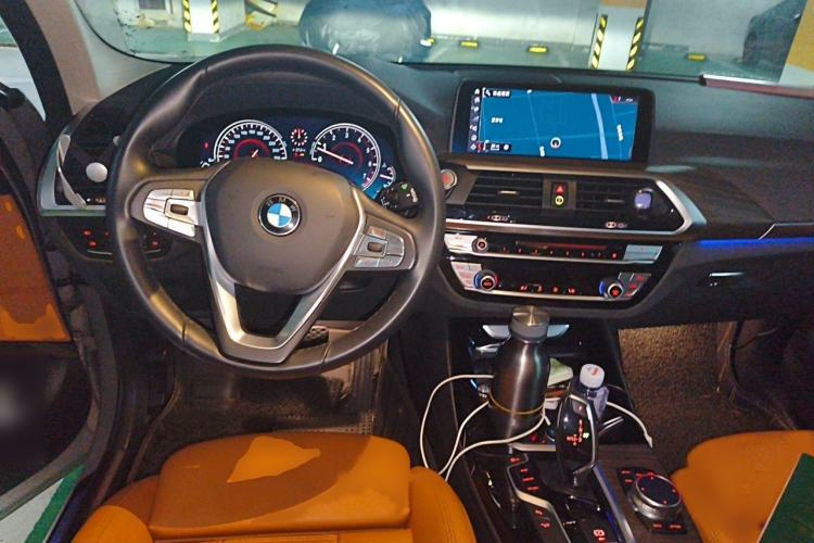 Used BMW X3 2018 xDrive28i Luxury Package China VI Emission Standard Interior 2