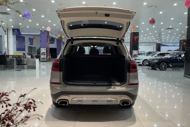 Used BMW X3 2018 xDrive25i Luxury Package China VI Emission Standard Interior 4