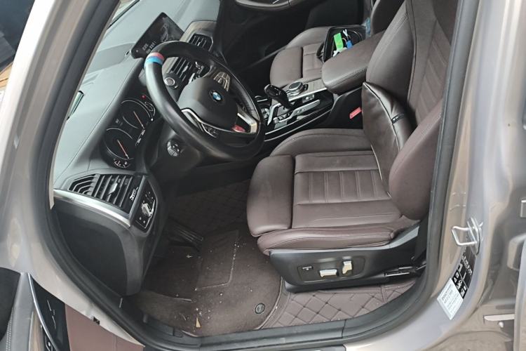 Used BMW X3 2018 xDrive28i Luxury Package China VI Emission Standard Left Front Seat