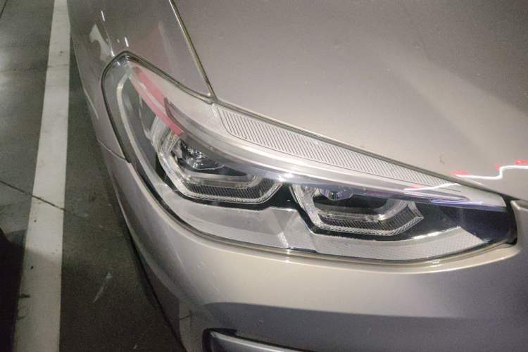 Used BMW X3 2018 xDrive25i Luxury Package China V Right Front Headlight