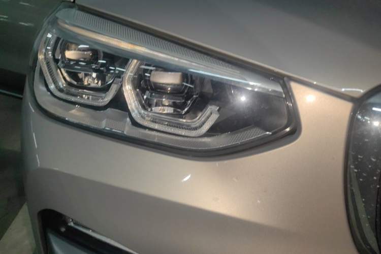 Used BMW X3 2018 xDrive25i Luxury Package China V Right Front Headlight