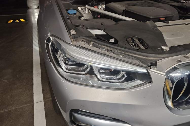 Used BMW X3 2018 xDrive28i Luxury Package China VI Emission Standard Right Front Headlight