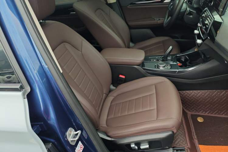 Used BMW X3 2018 xDrive25i M Sport Package China VI Right Front Seat