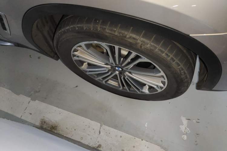 Used BMW X3 2018 xDrive28i Luxury Package China VI Emission Standard Right Front Wheel Hub