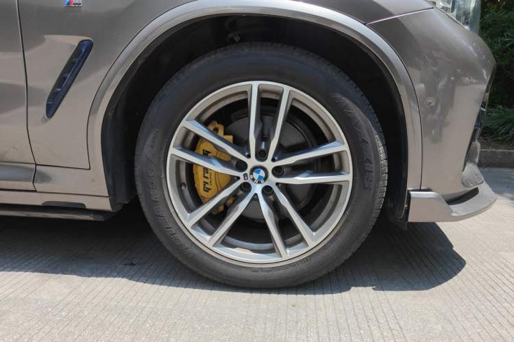 Used BMW X3 2018 xDrive28i M Sport Package China V Emission Standard Right Front Wheel Hub