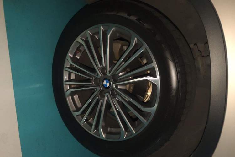 Used BMW X3 2018 xDrive28i Luxury Package China V Right Front Wheel Hub