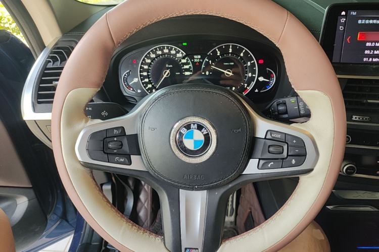 Used BMW X3 2018 xDrive25i M Sport Package China VI Steering Wheel