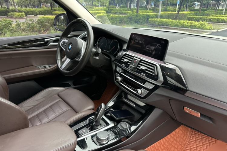 Used BMW X3 2018 xDrive28i M Sport Package China VI Audio And AC Panel