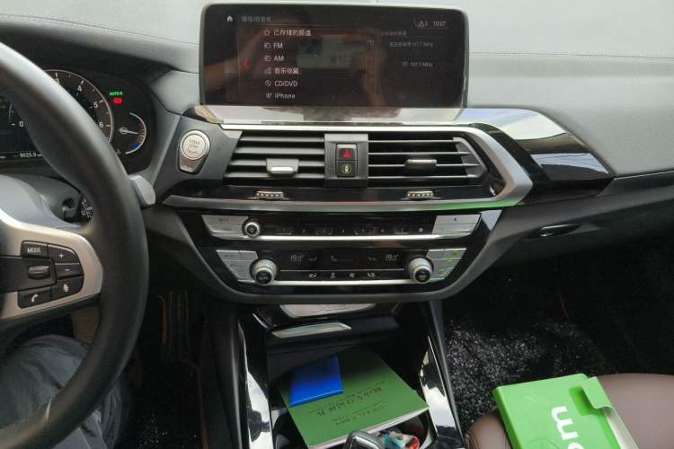 Used BMW X3 2018 xDrive25i M Sport Package China VI Audio And AC Panel