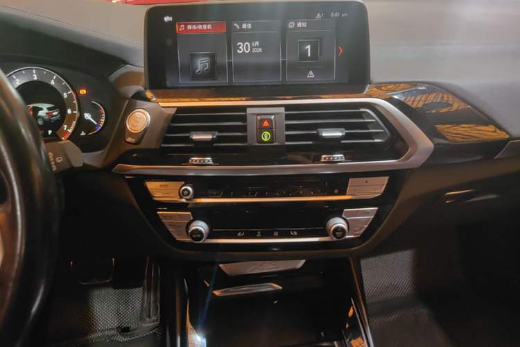 Used BMW X3 2018 xDrive25i M Sport Package China VI Audio And AC Panel