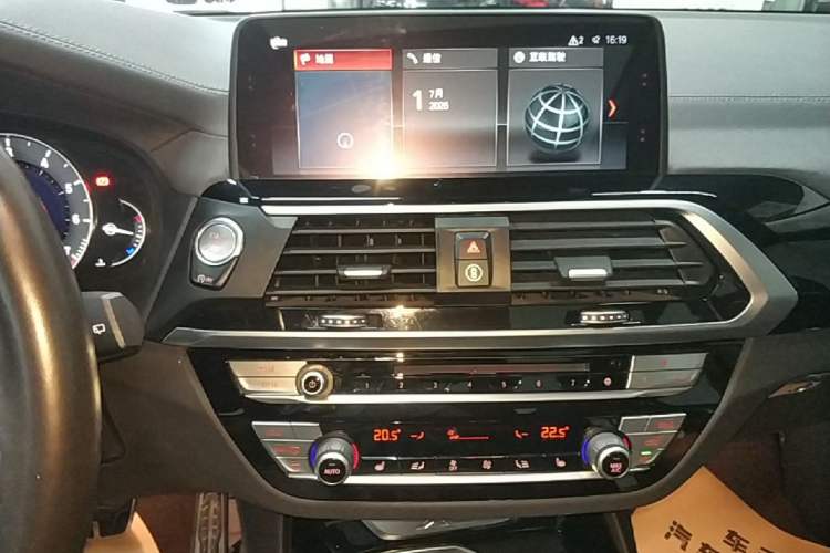 Used BMW X3 2018 xDrive25i M Sport Package China V Audio And AC Panel