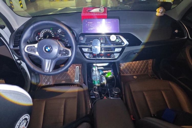 Used BMW X3 2018 xDrive25i M Sport Package China V Center Console