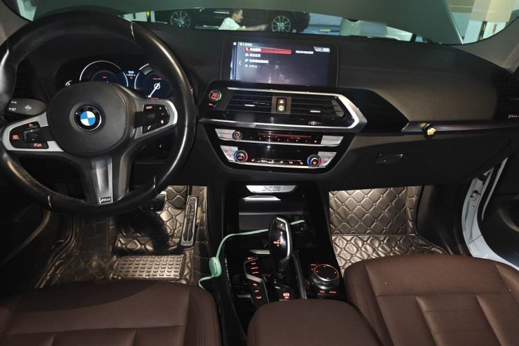 Used BMW X3 2018 xDrive25i Luxury Package China V Center Console