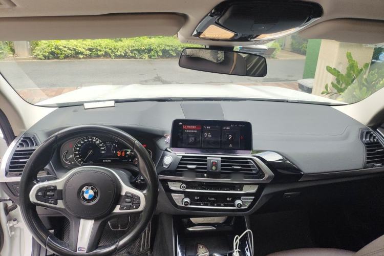 Used BMW X3 2018 xDrive25i M Sport Package China V Center Console