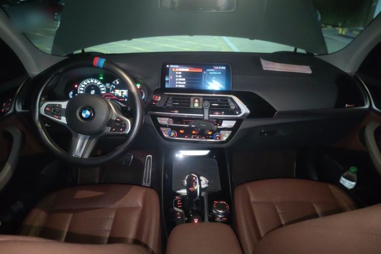 Used BMW X3 2018 xDrive25i M Sport Package China V Center Console
