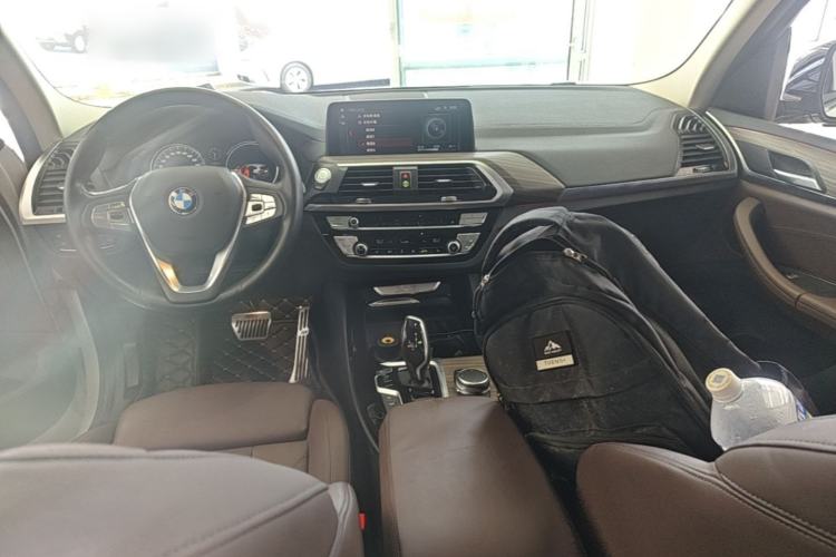 Used BMW X3 2018 xDrive28i Luxury Package China V Center Console
