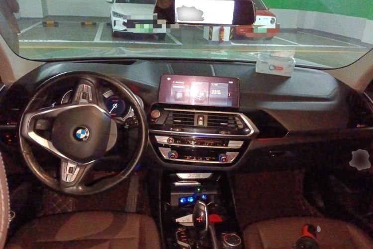 Used BMW X3 2018 xDrive25i Luxury Package China VI Emission Standard Center Console