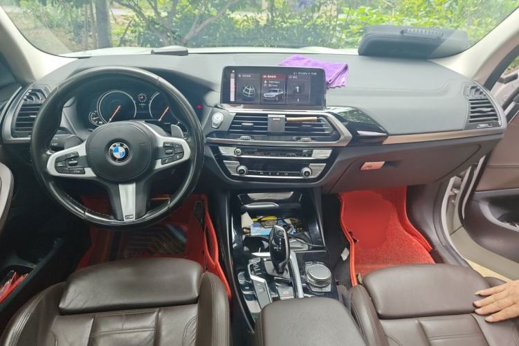 Used BMW X3 2018 xDrive28i M Sport Package China V Emission Standard Center Console
