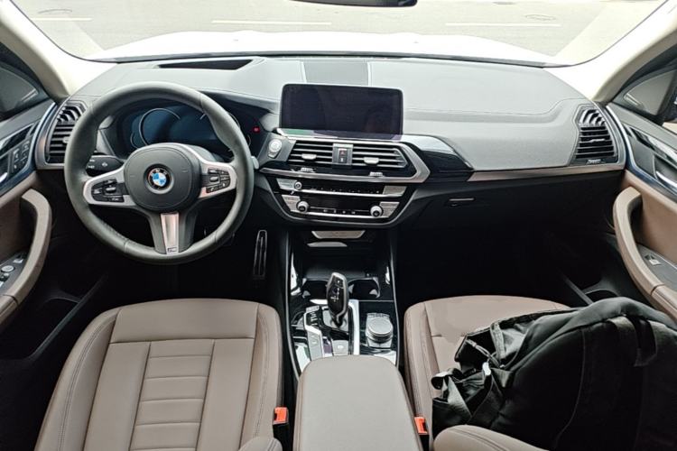 Used BMW X3 2018 xDrive25i M Sport Package China V Center Console