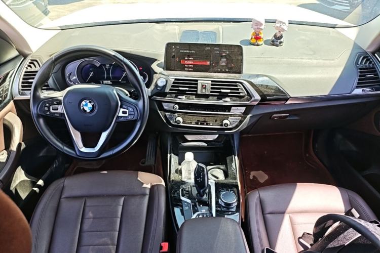 Used BMW X3 2018 xDrive25i Luxury Package China VI Emission Standard Center Console