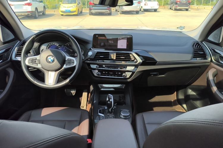 Used BMW X3 2018 xDrive25i M Sport Package China VI Center Console