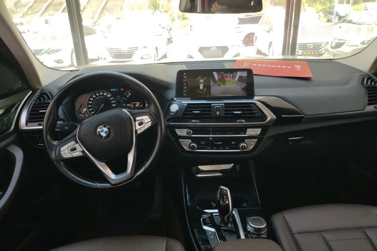 Used BMW X3 2018 xDrive25i Luxury Package China VI Emission Standard Center Console