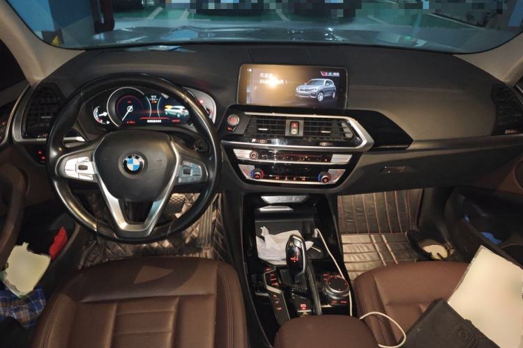 Used BMW X3 2018 xDrive25i Luxury Package China V Center Console