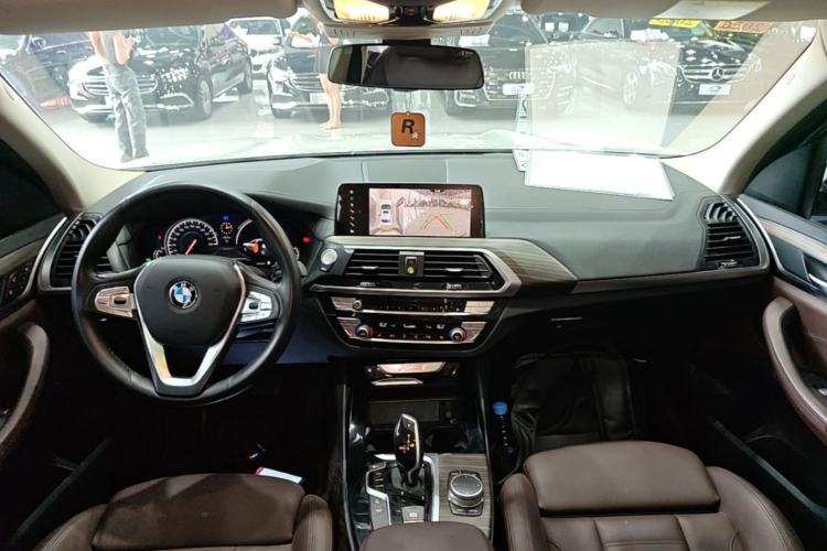 Used BMW X3 2018 xDrive28i Luxury Package China VI Emission Standard Center Console
