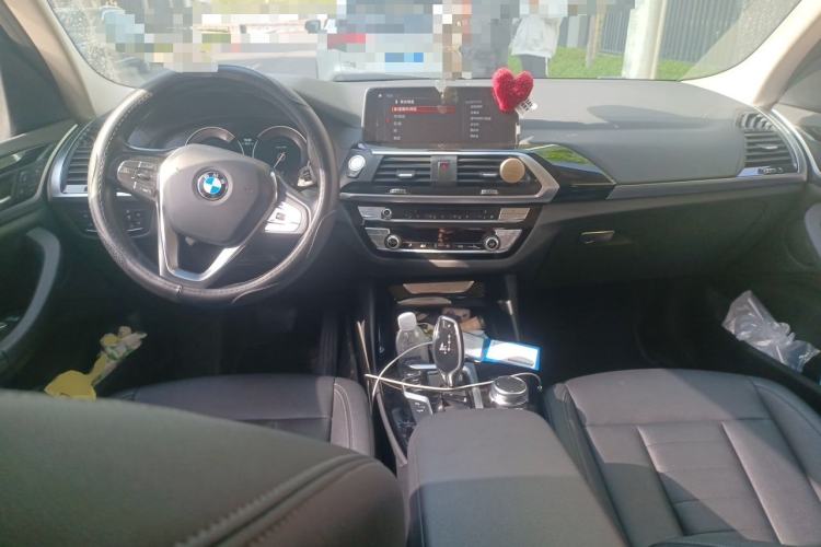Used BMW X3 2018 xDrive25i Luxury Package China VI Emission Standard Center Console