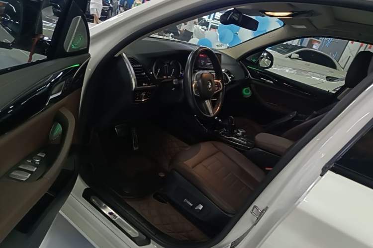 Used BMW X3 2018 xDrive25i M Sport Package China VI Driver Seat