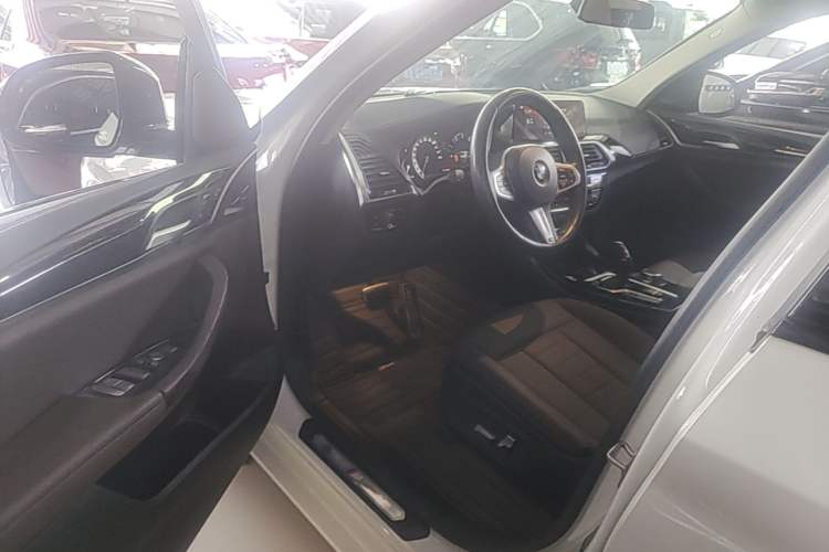 Used BMW X3 2018 xDrive25i M Sport Package China V Driver Seat