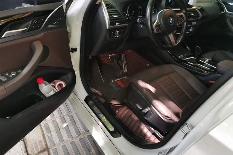Used BMW X3 2018 xDrive25i M Sport Package China V Driver Seat