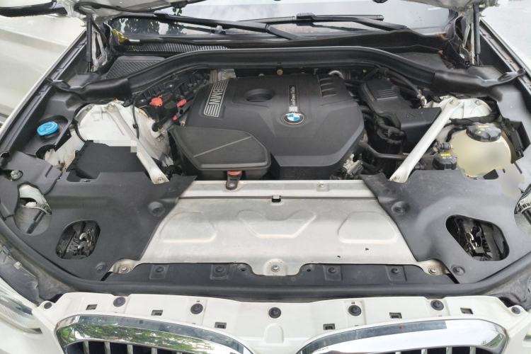 Used BMW X3 2018 xDrive28i Luxury Package China V Engine Bay