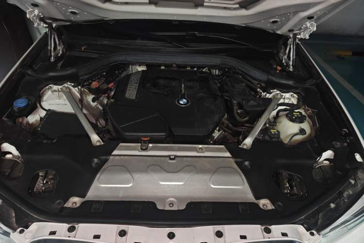 Used BMW X3 2018 xDrive25i Luxury Package China V Engine Bay