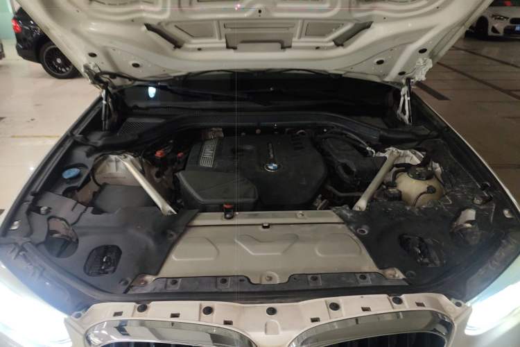 Used BMW X3 2018 xDrive28i M Sport Package China VI Engine Bay